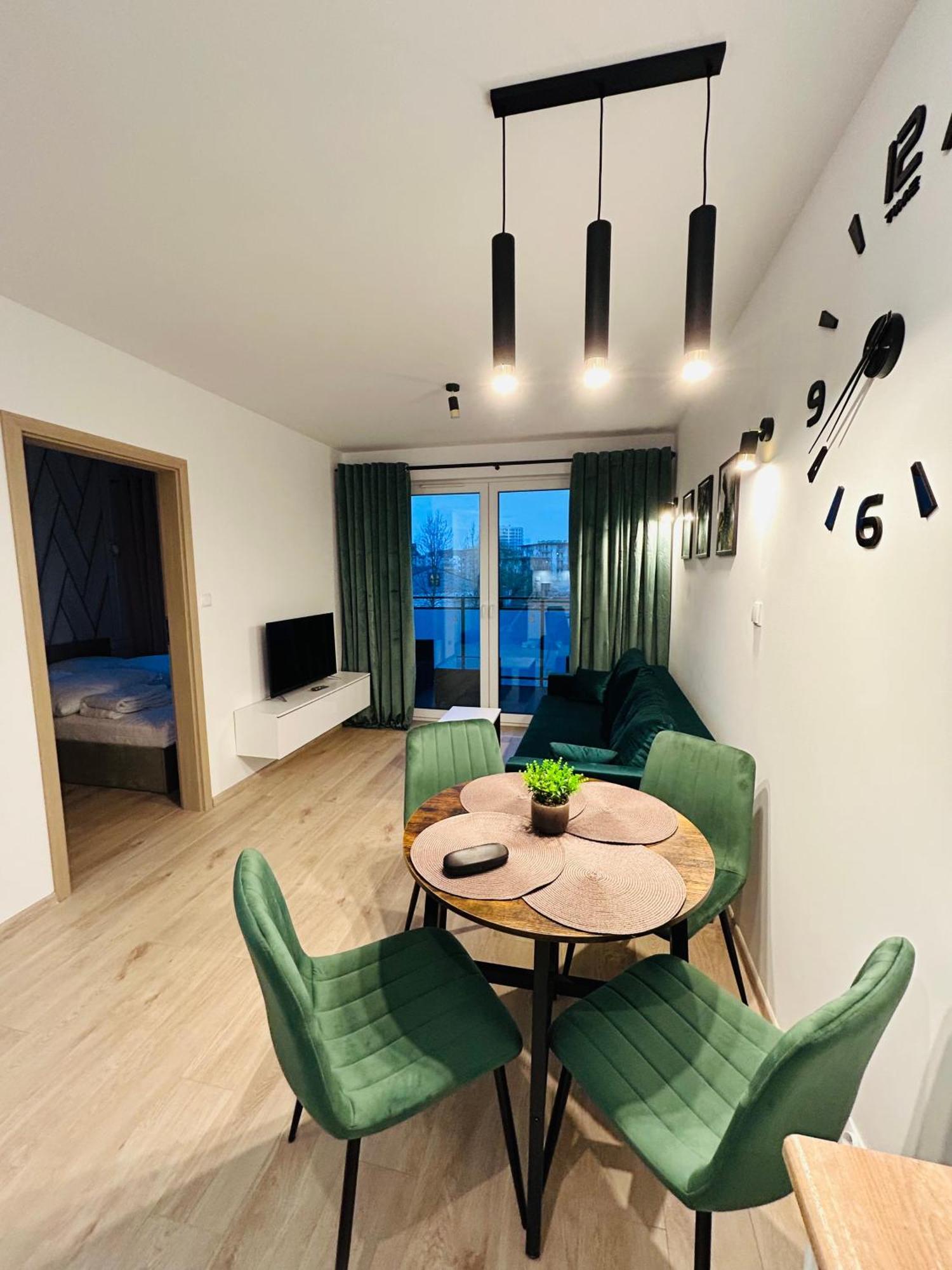Apartment Green With Private Bike Storage Свіноуйсьце Екстер'єр фото