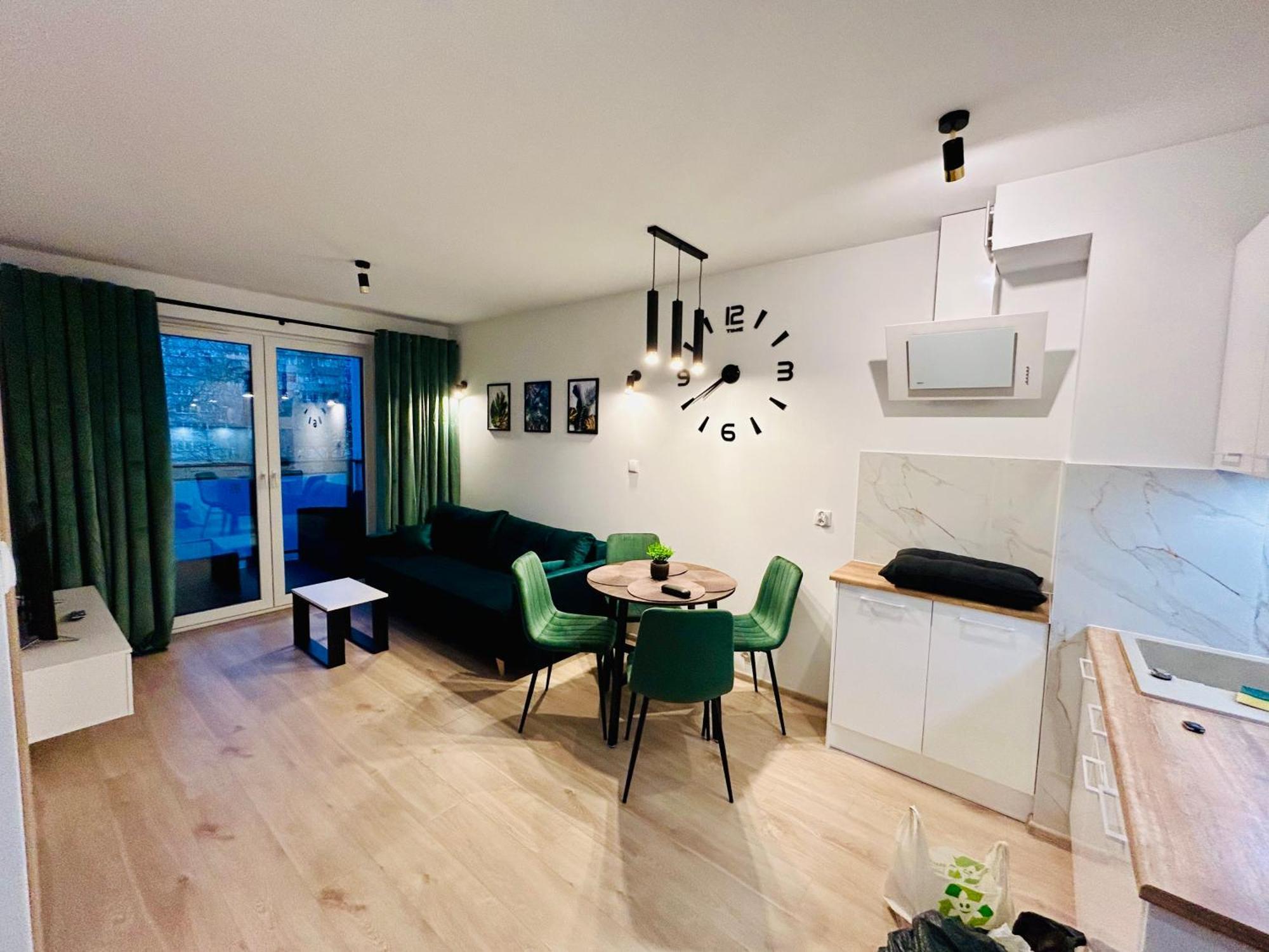 Apartment Green With Private Bike Storage Свіноуйсьце Екстер'єр фото