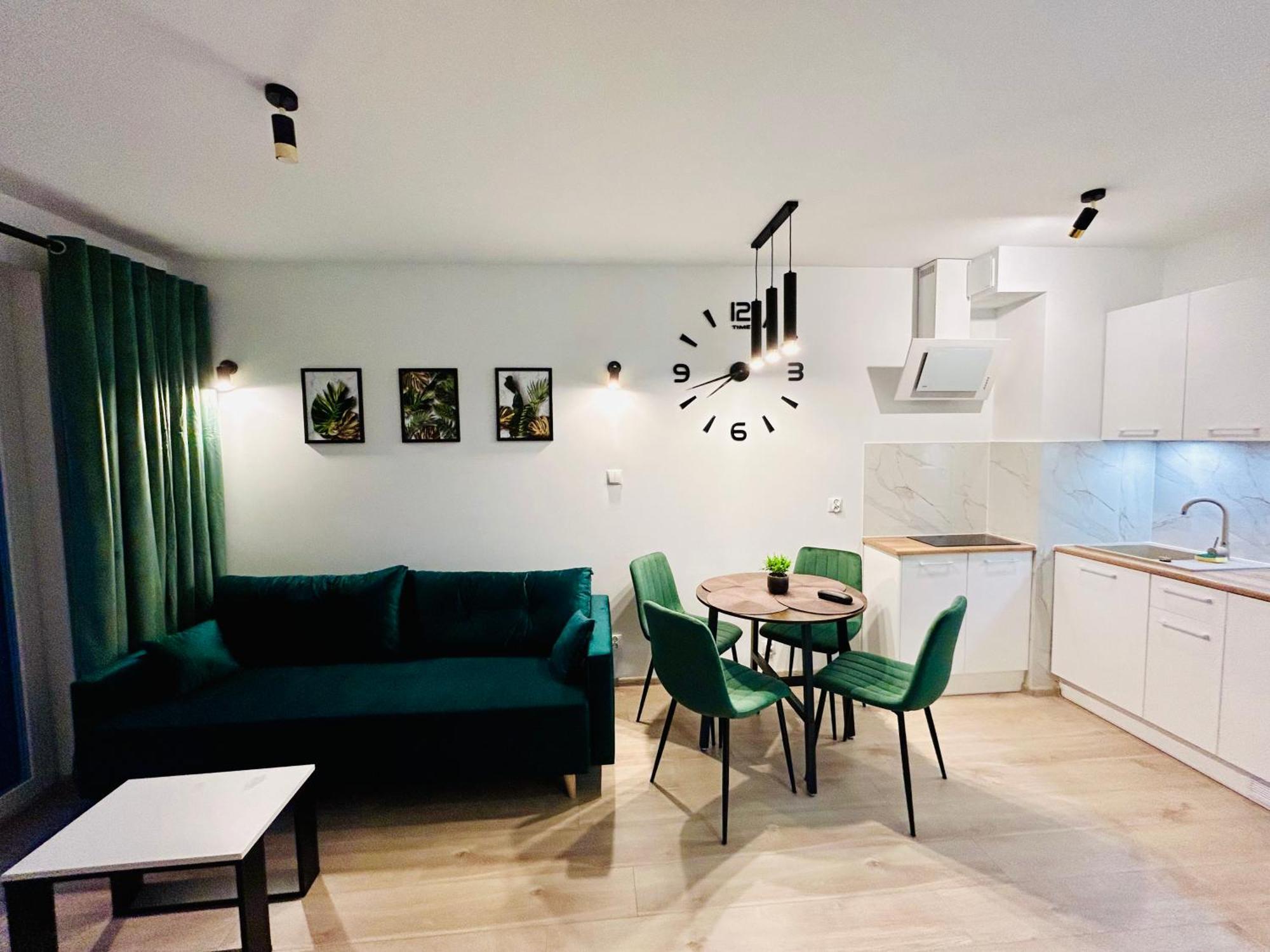 Apartment Green With Private Bike Storage Свіноуйсьце Екстер'єр фото