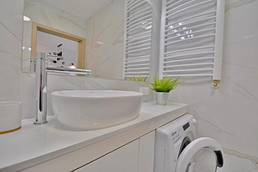 Apartment Green With Private Bike Storage Свіноуйсьце Екстер'єр фото