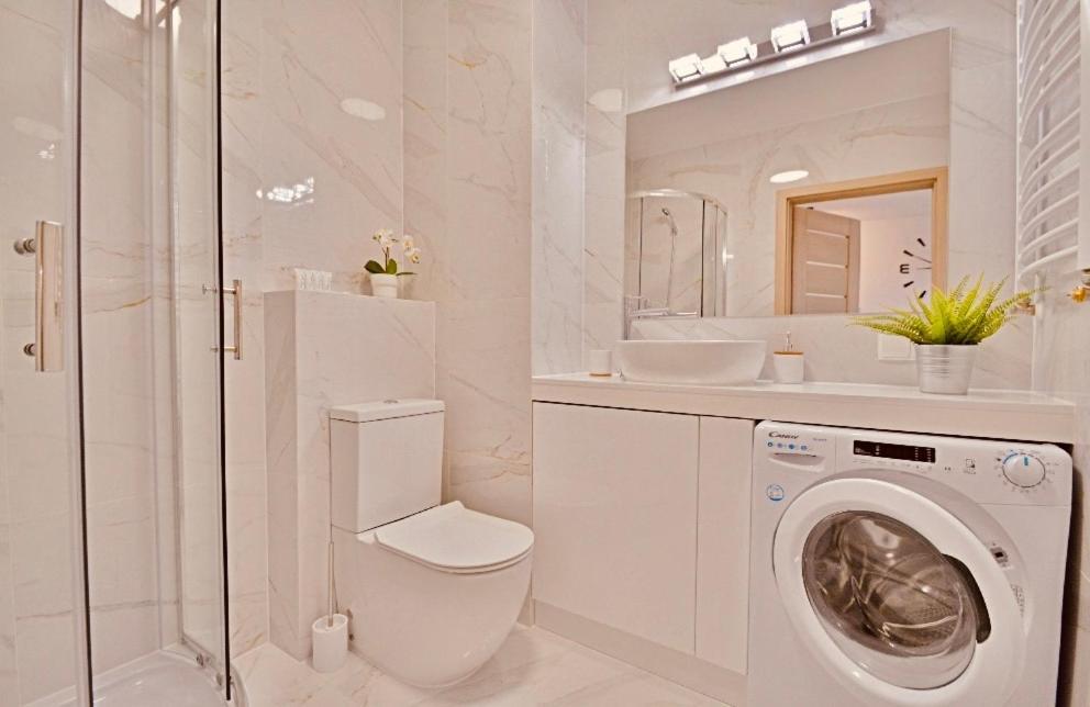 Apartment Green With Private Bike Storage Свіноуйсьце Екстер'єр фото